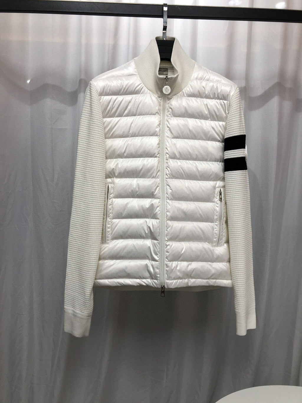 Moncler Knit-Sleeve Quilted Down Jacket